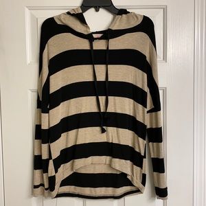 Long Sleeve t shirt hoodie